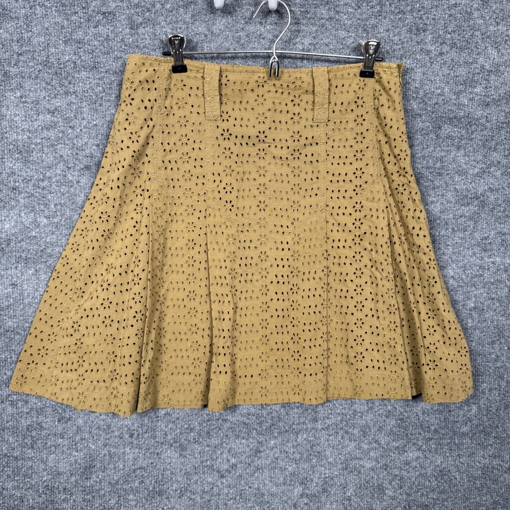 Burberry London 4 Skirt Olive Green Mini‎ A Line Eyelet Flowers Preppy Side Zip